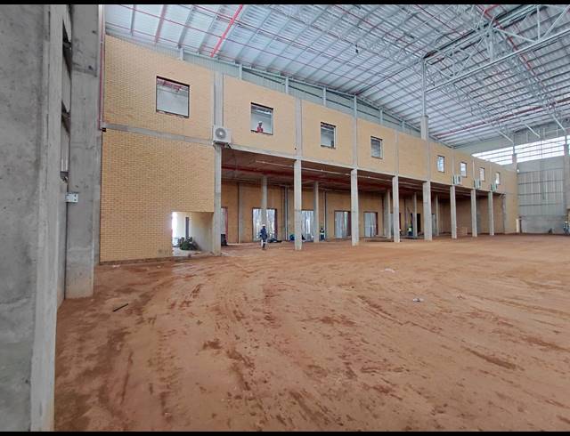 6,702M² WAREHOUSE TO LET IN BREDELL